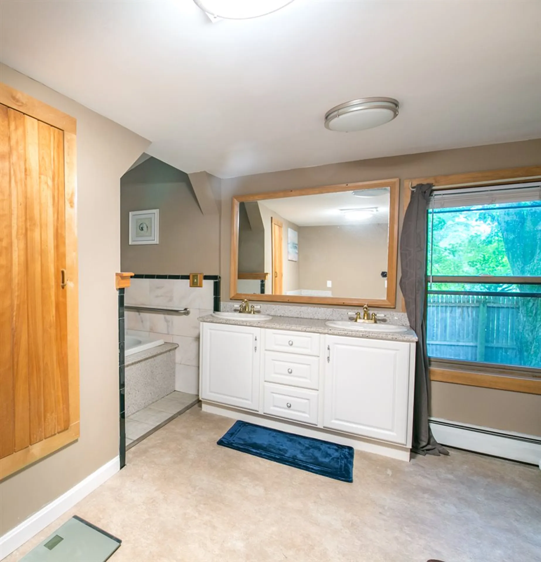 336 West Milton Road Milton VT 05468