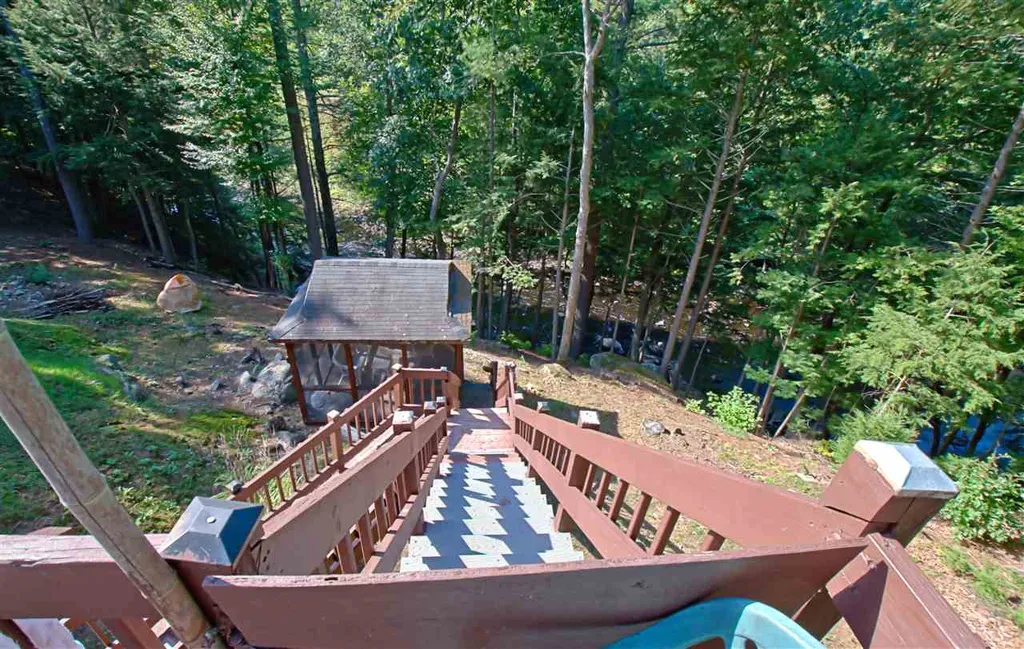 209 Greenhill Road Barrington NH 03825