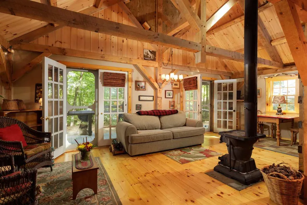 100 West Cove Road Brookfield NH 03872