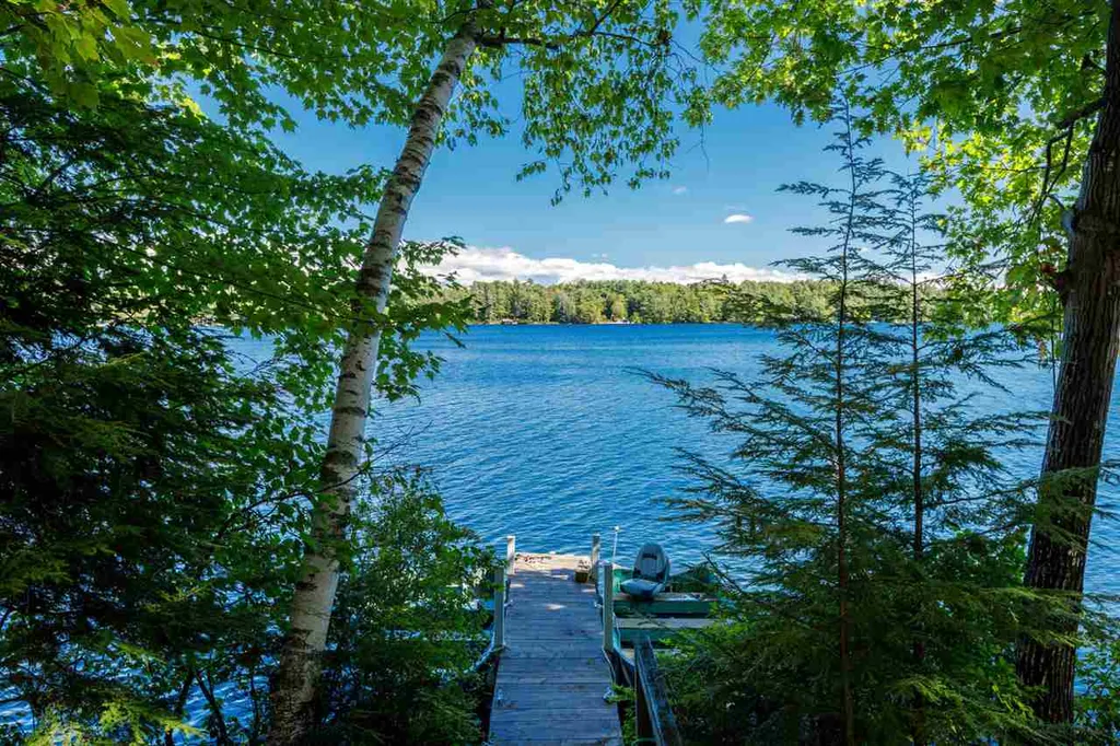 100 West Cove Road Brookfield NH 03872