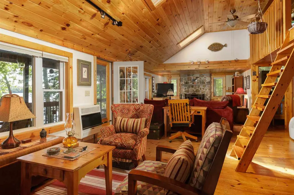 100 West Cove Road Brookfield NH 03872