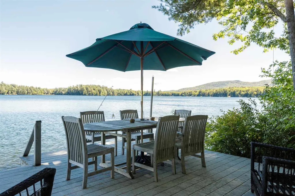 100 West Cove Road Brookfield NH 03872