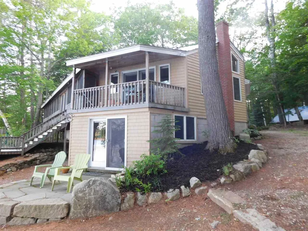 100 West Cove Road Brookfield NH 03872