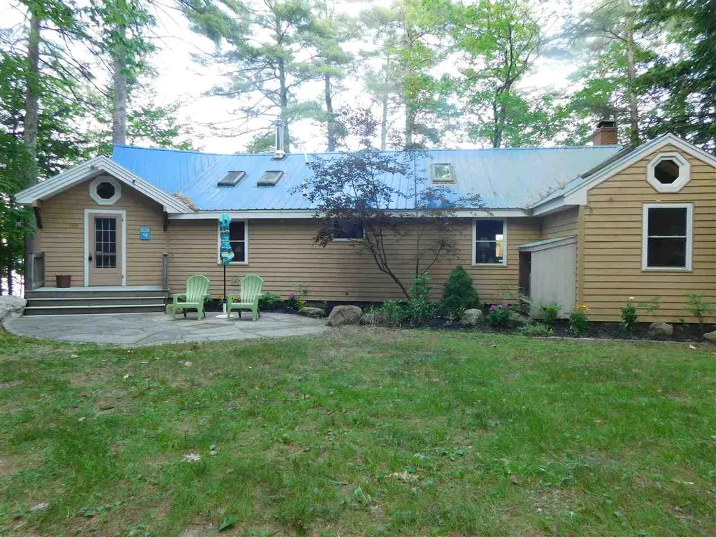 100 West Cove Road Brookfield NH 03872