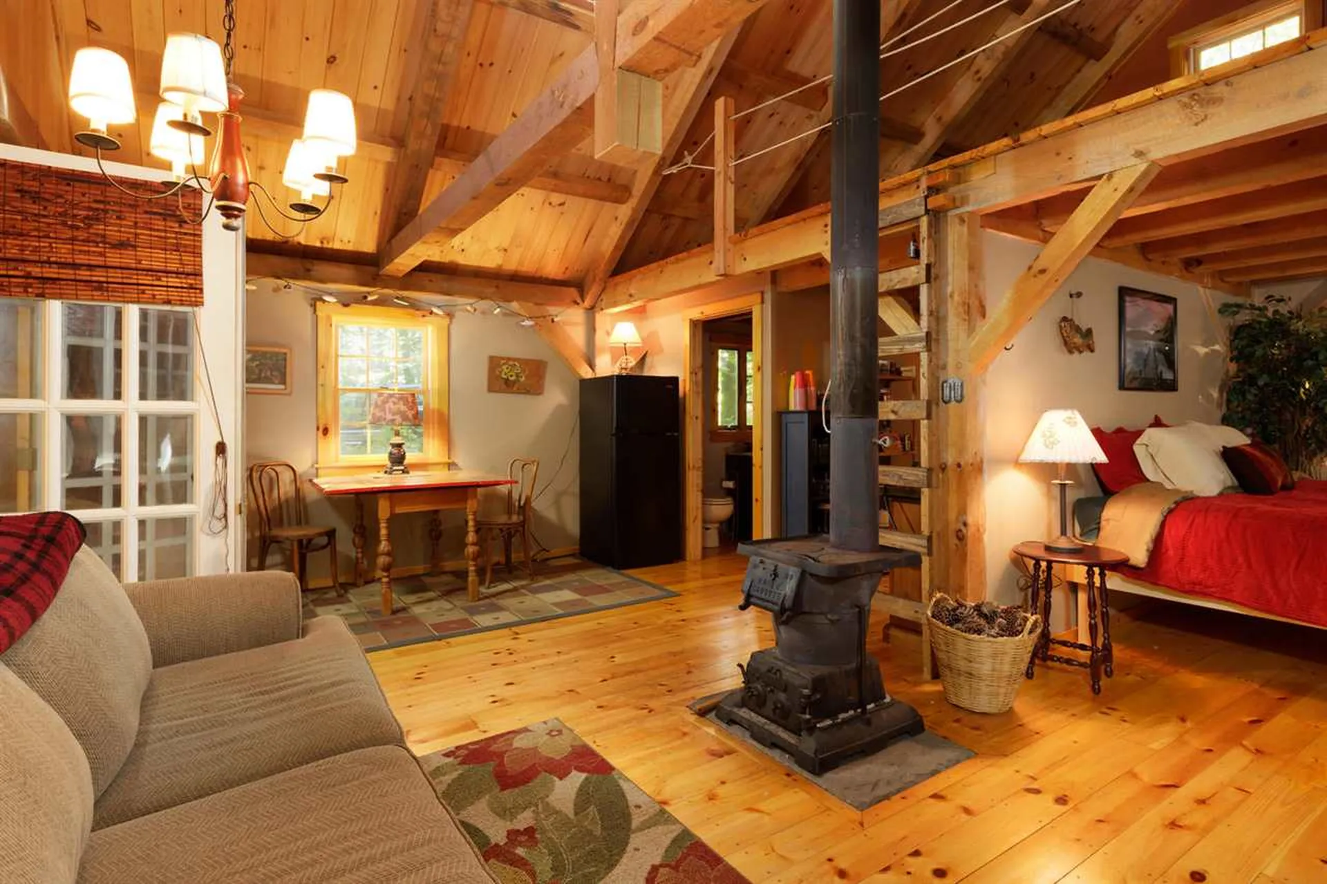 100 West Cove Road Brookfield NH 03872