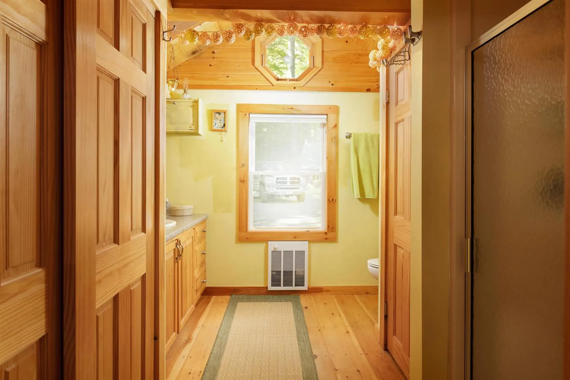 100 West Cove Road Brookfield NH 03872