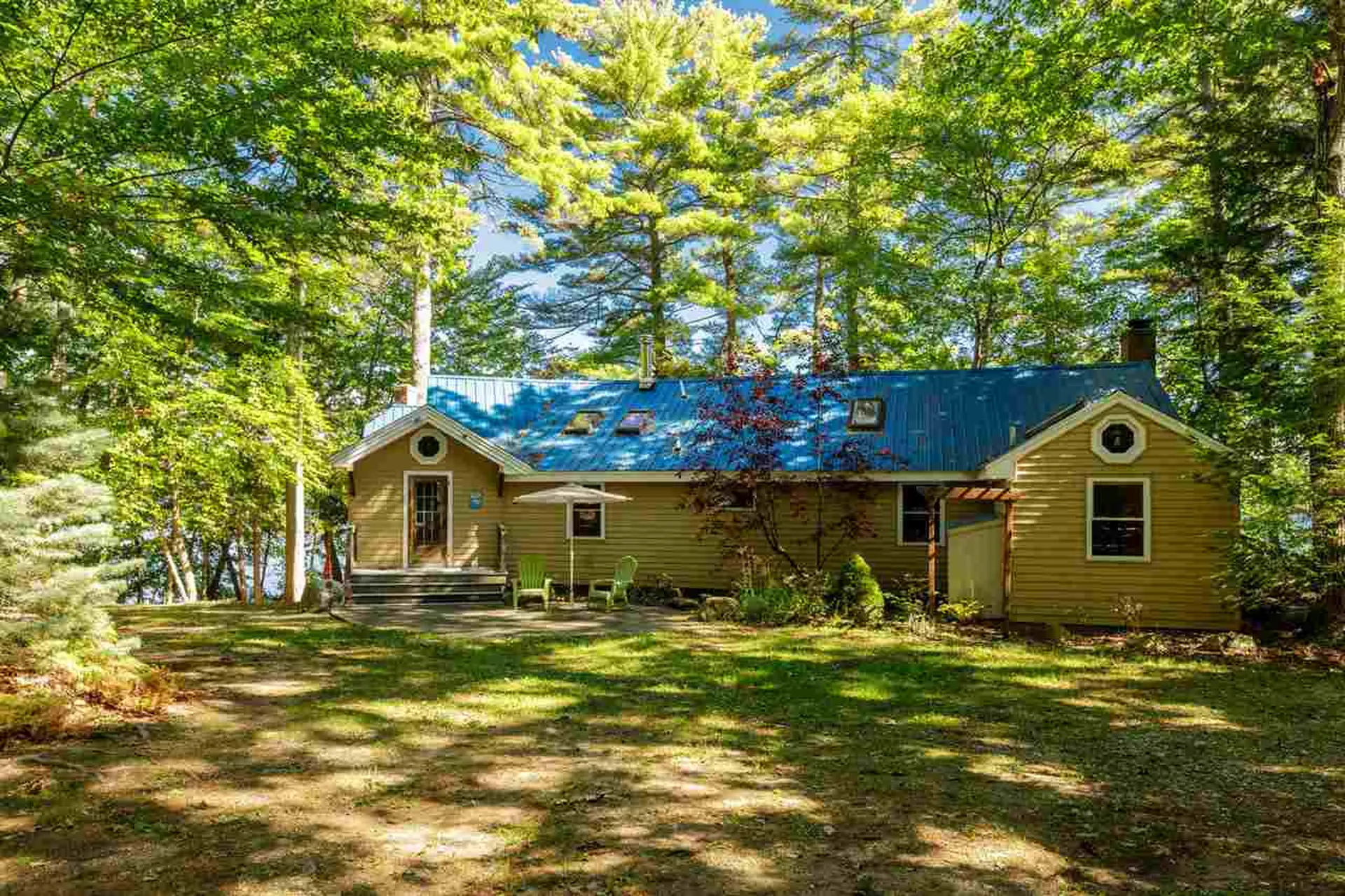 100 West Cove Road Brookfield NH 03872