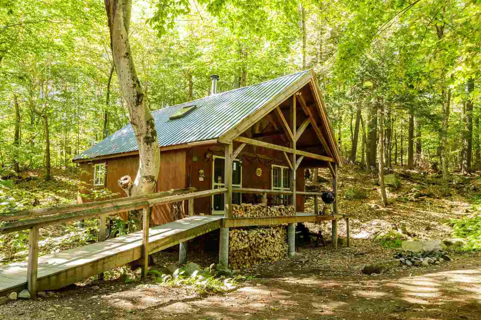 100 West Cove Road Brookfield NH 03872