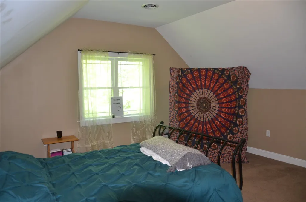 391 Turner Way Laconia NH 03246