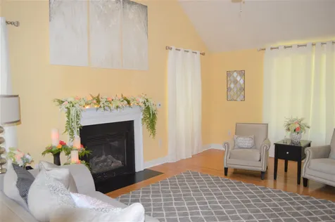 48 Hickory Lane Somersworth NH 03878