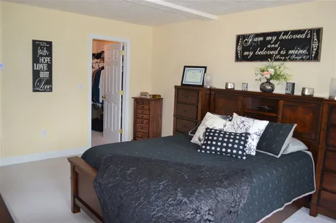48 Hickory Lane Somersworth NH 03878