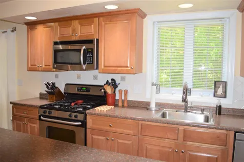 48 Hickory Lane Somersworth NH 03878