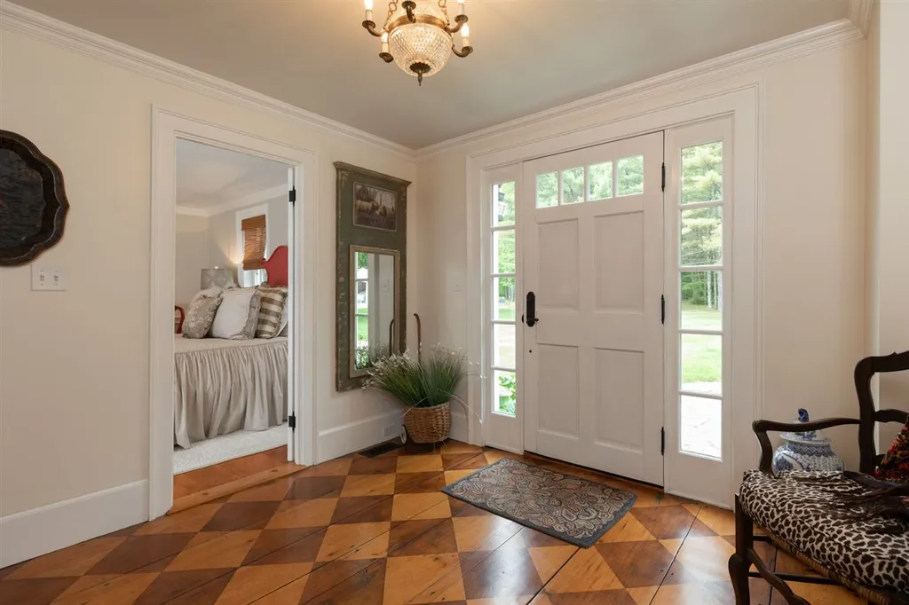 15 Dame Road Tuftonboro NH 03816