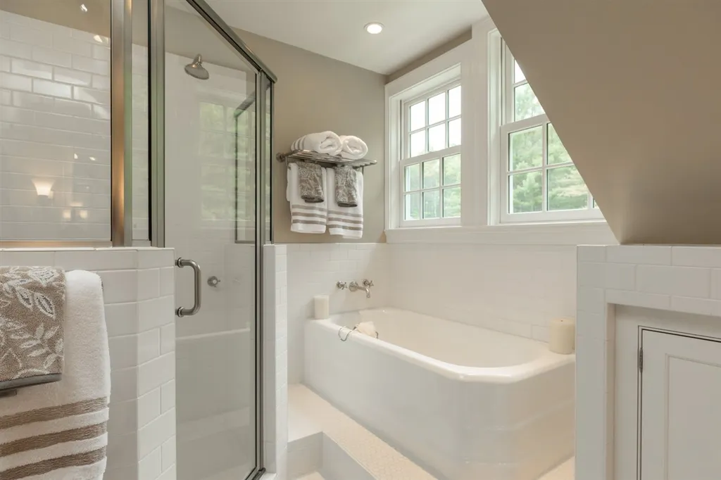 15 Dame Road Tuftonboro NH 03816