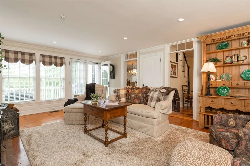 15 Dame Road Tuftonboro NH 03816