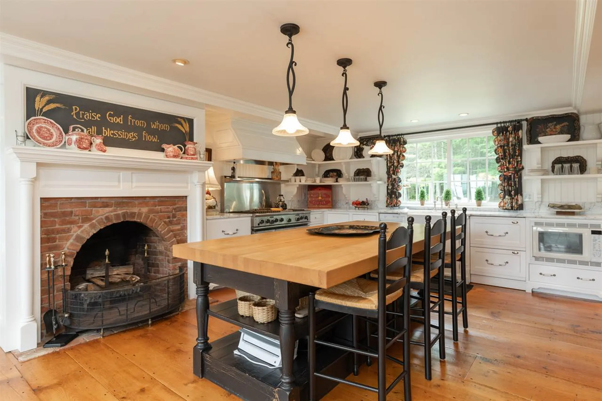 15 Dame Road Tuftonboro NH 03816