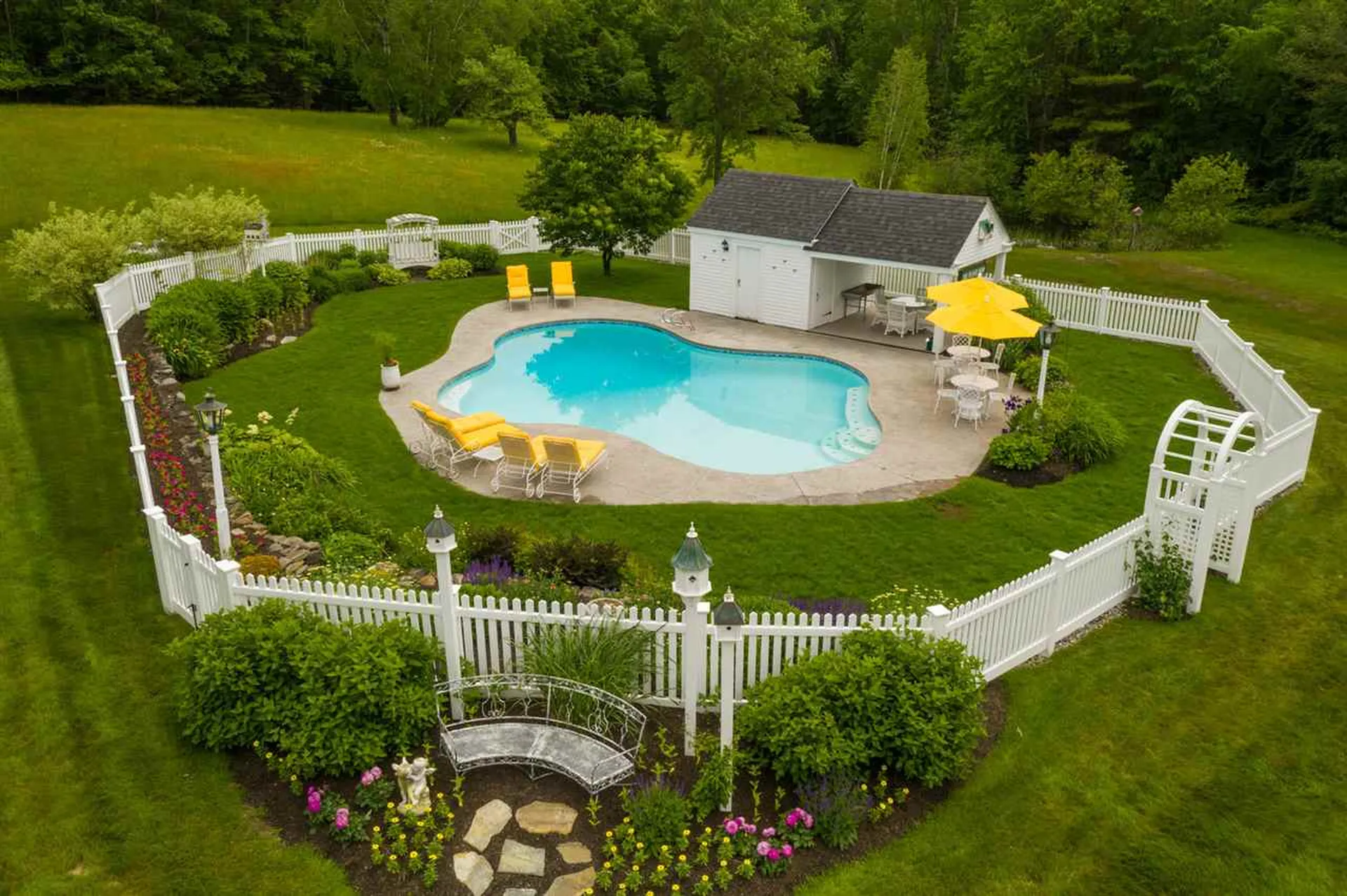 15 Dame Road Tuftonboro NH 03816
