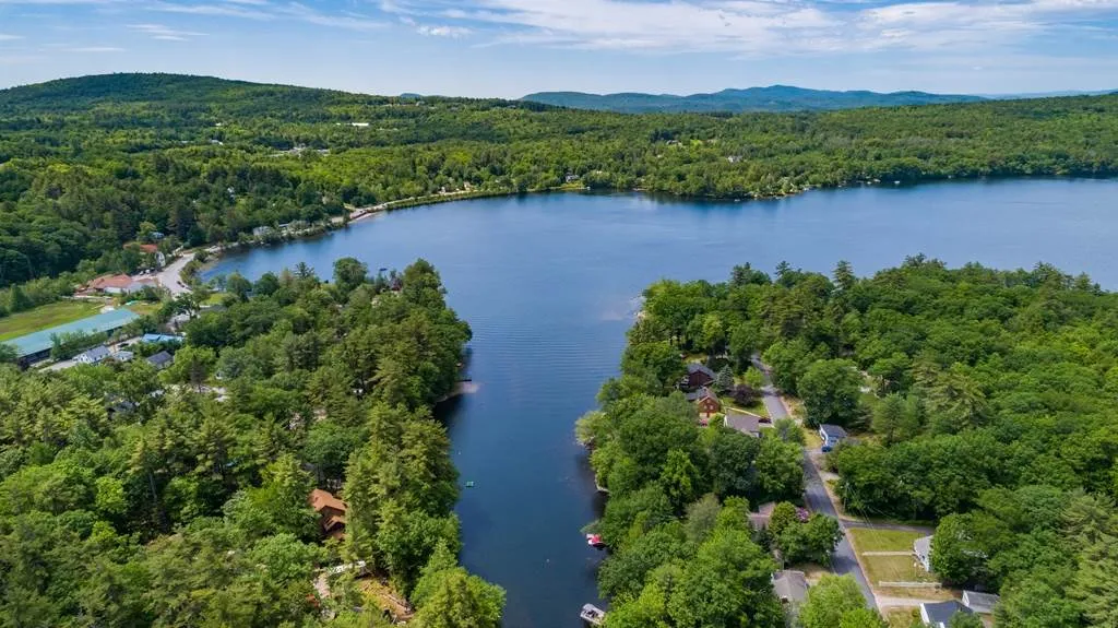 3 Canal Street Meredith NH 03253