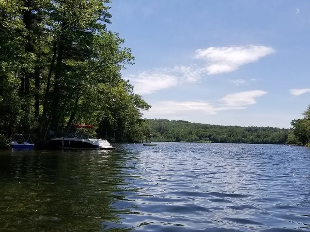 3 Canal Street Meredith NH 03253
