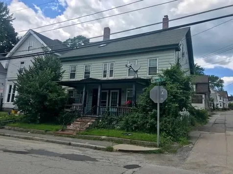 28 Lock Street Nashua NH 03064