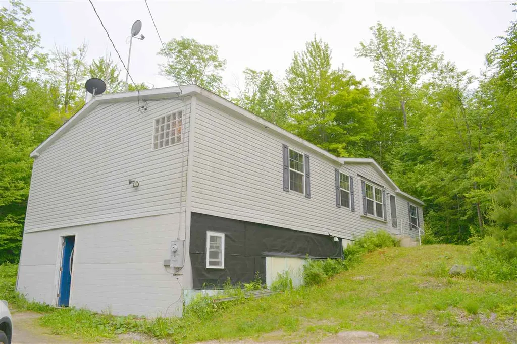 517 Miller Pond Road Grantham NH 03753