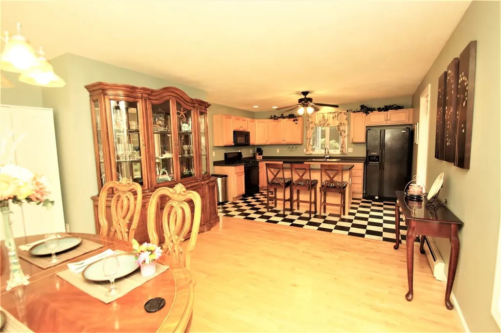 160 Beede Hill Road Fremont NH 03044
