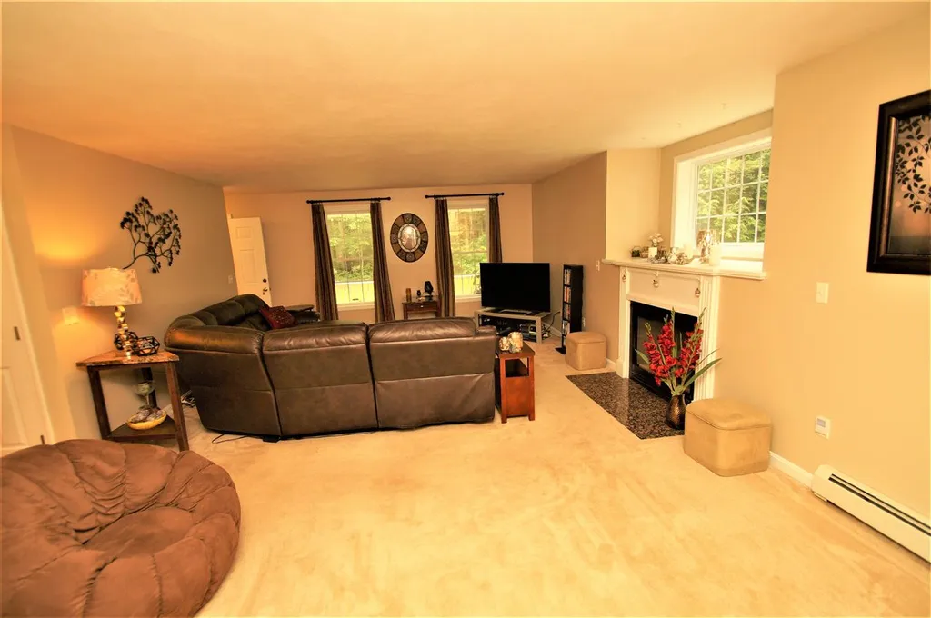 160 Beede Hill Road Fremont NH 03044