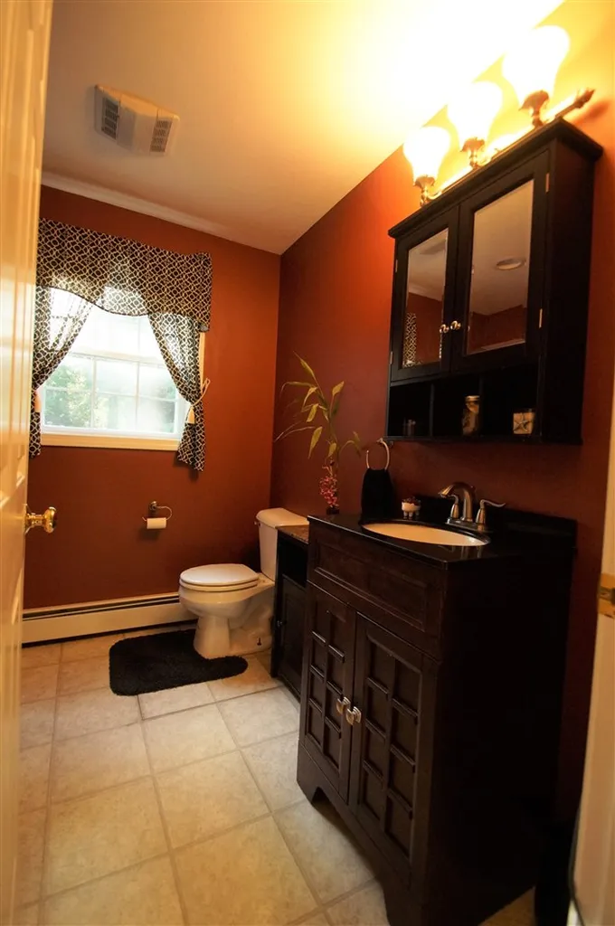 160 Beede Hill Road Fremont NH 03044