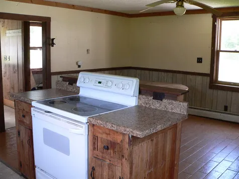 33 Emerson Road Stark NH 03582