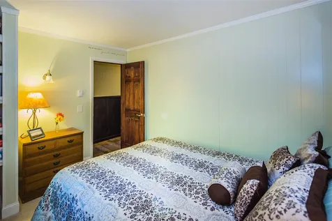 916 Sherwood Drive Mendon VT 05701