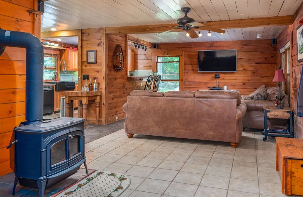 679 Berry River Road Barrington NH 03825