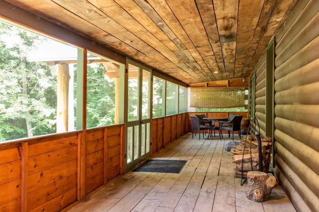 679 Berry River Road Barrington NH 03825