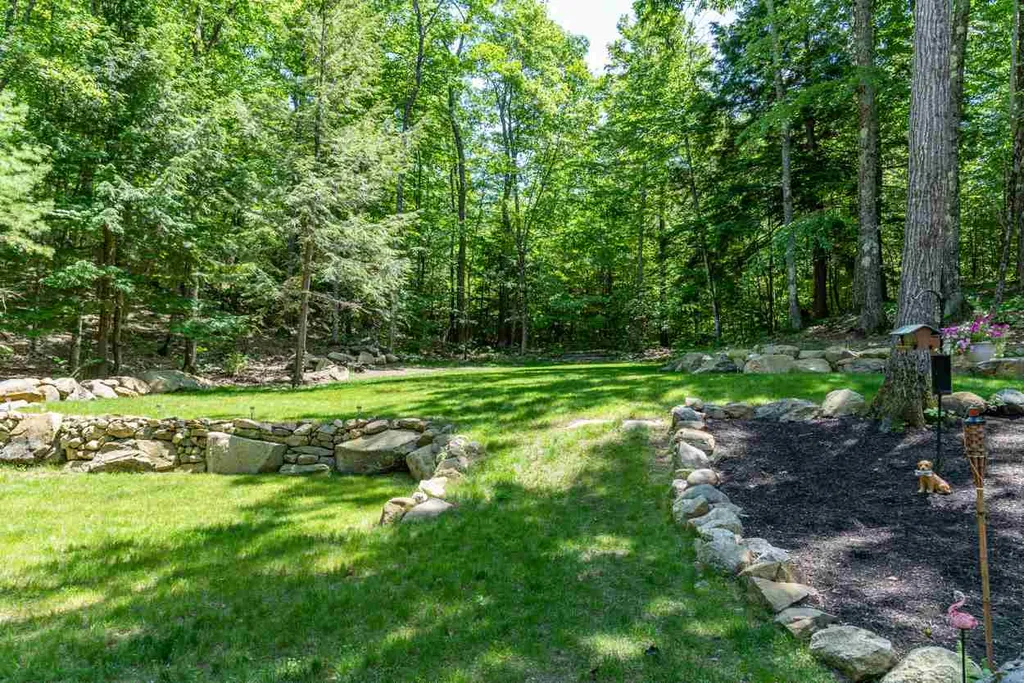 679 Berry River Road Barrington NH 03825