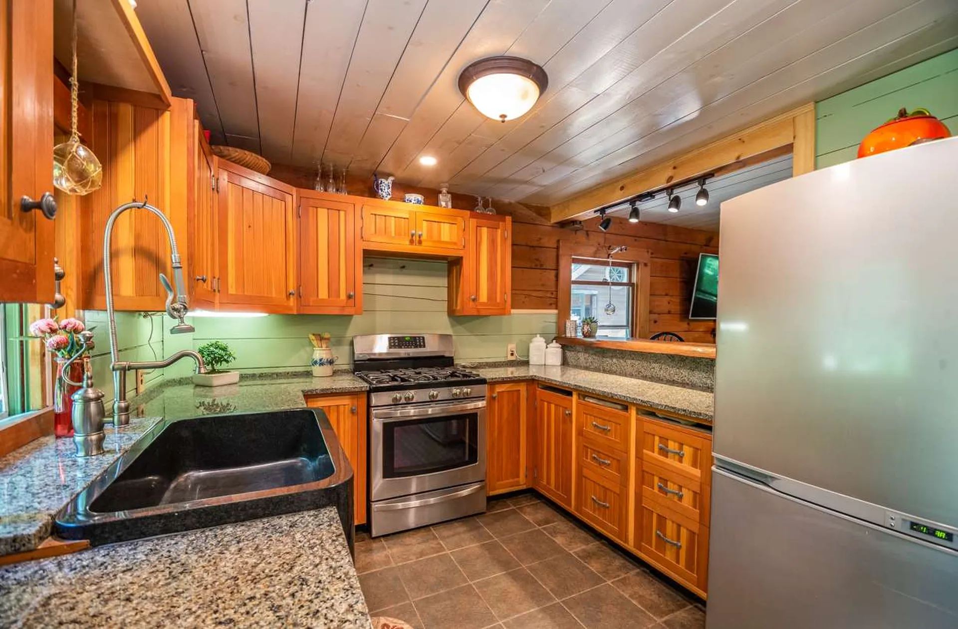 679 Berry River Road Barrington NH 03825