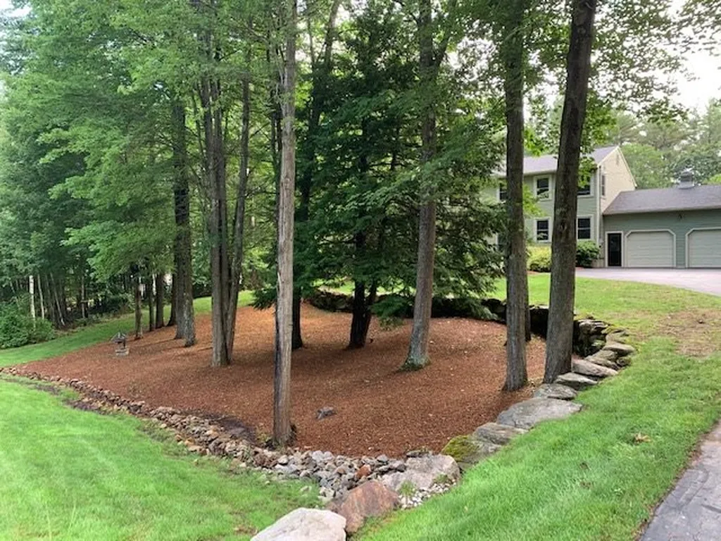 5 Cedar Lane Bow NH 03304