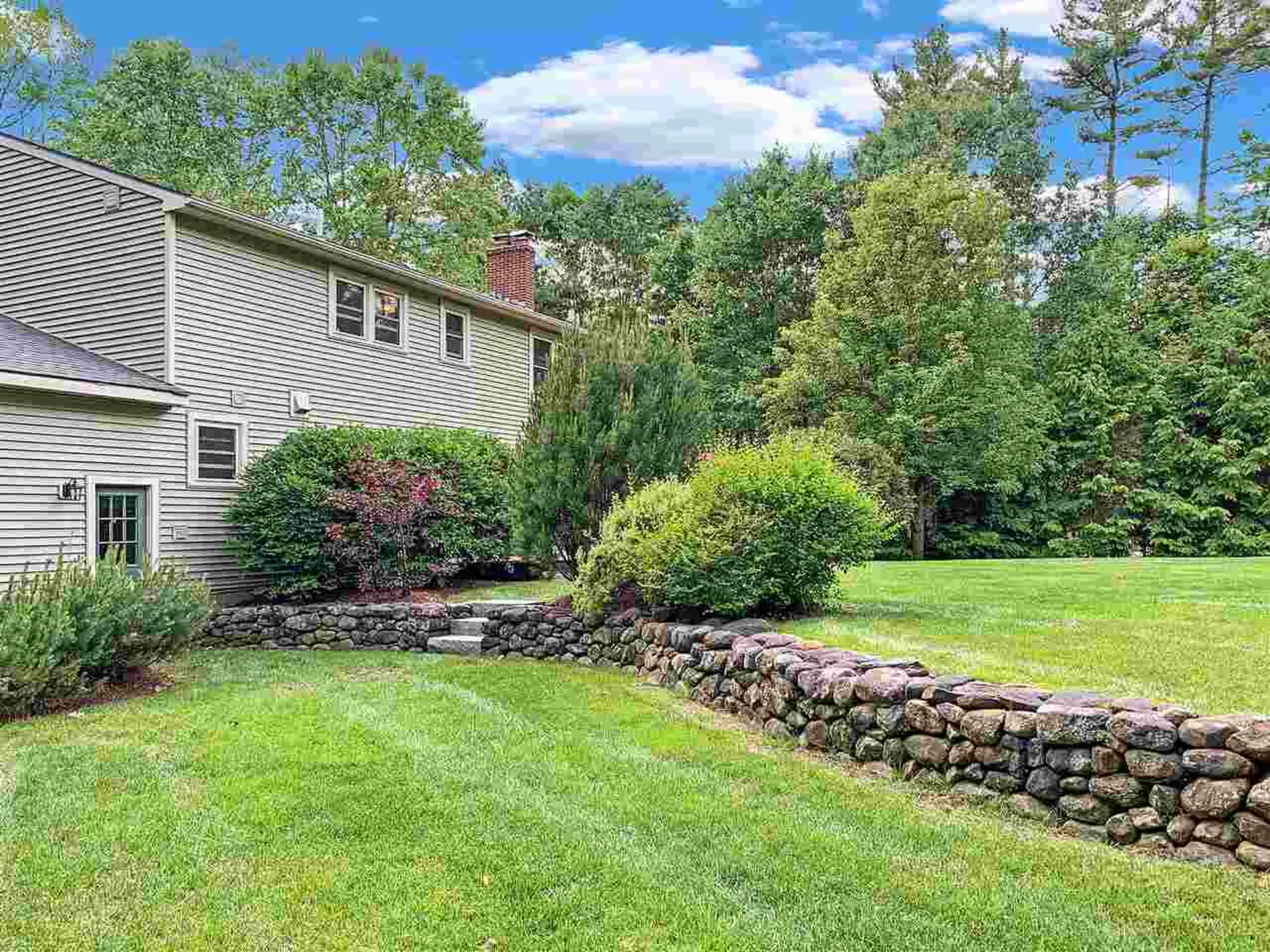 5 Cedar Lane Bow NH 03304
