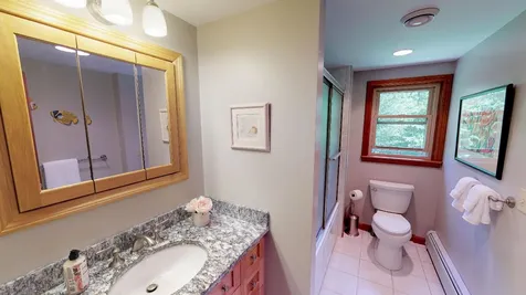 5 Cedar Lane Bow NH 03304