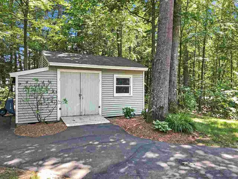 5 Cedar Lane Bow NH 03304