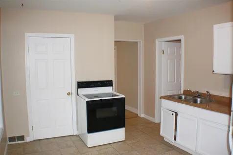 461 Front Street Manchester NH 03102