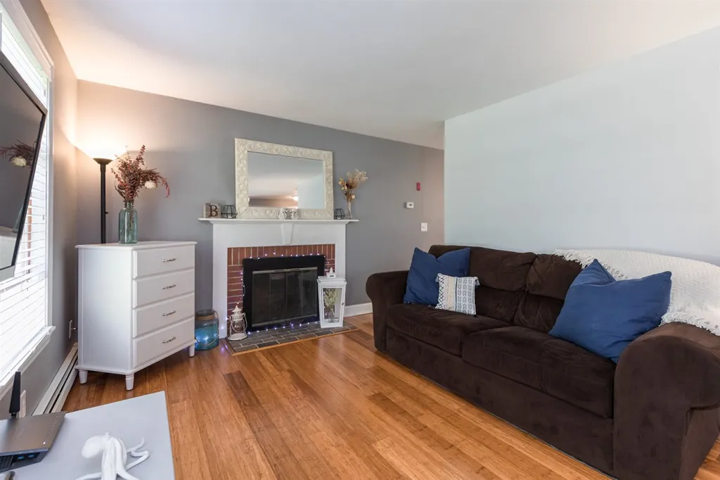 19 Purington Lane Hampton NH 03842