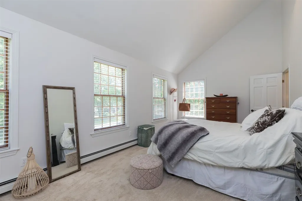 19 Purington Lane Hampton NH 03842