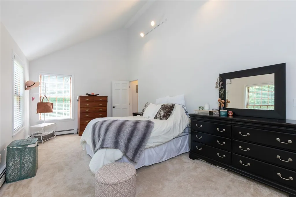 19 Purington Lane Hampton NH 03842