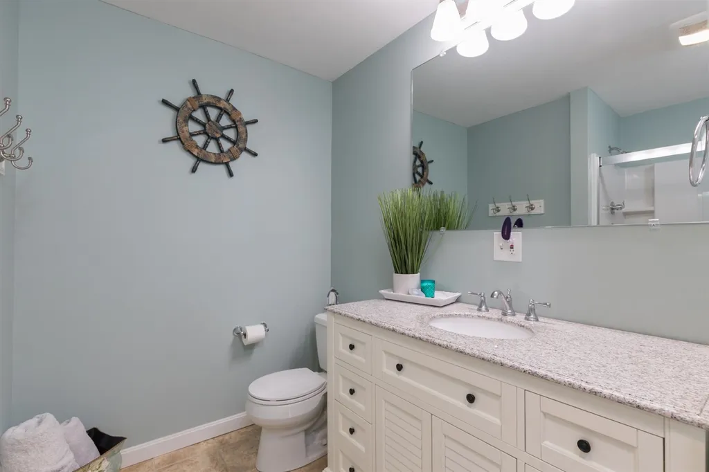 19 Purington Lane Hampton NH 03842