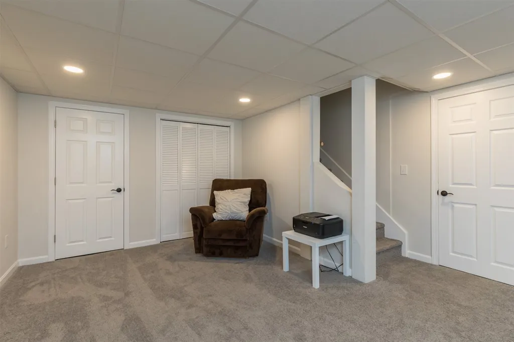 19 Purington Lane Hampton NH 03842