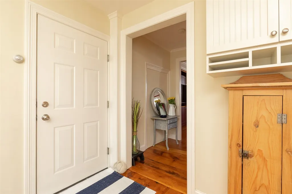 64 Austin Street Portsmouth NH 03801