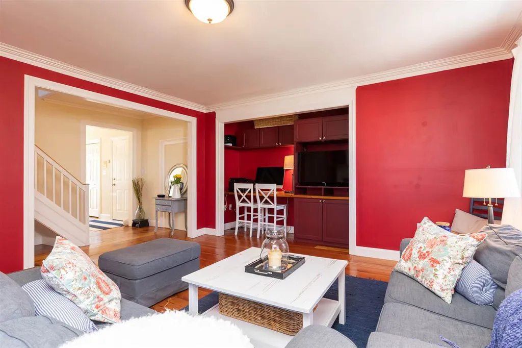 64 Austin Street Portsmouth NH 03801