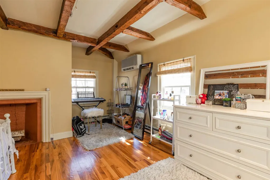64 Austin Street Portsmouth NH 03801