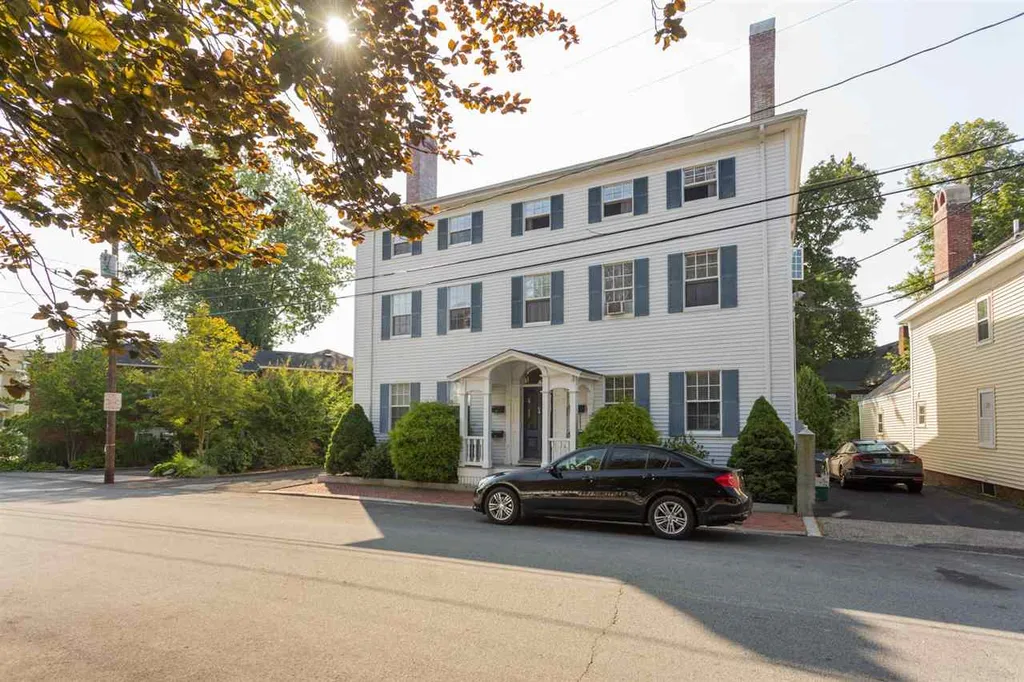 64 Austin Street Portsmouth NH 03801