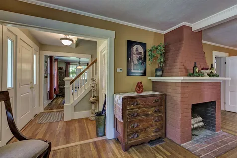 75 Parkside Road New London NH 03257