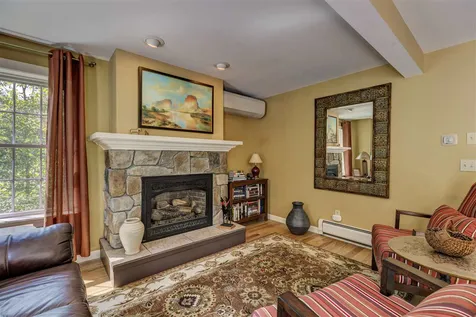 75 Parkside Road New London NH 03257